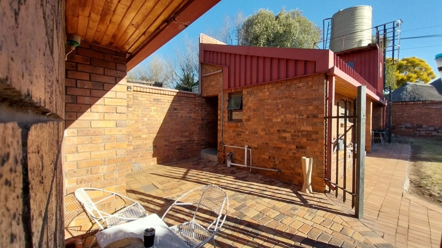 5 Bedroom Property for Sale in Trichardt Mpumalanga