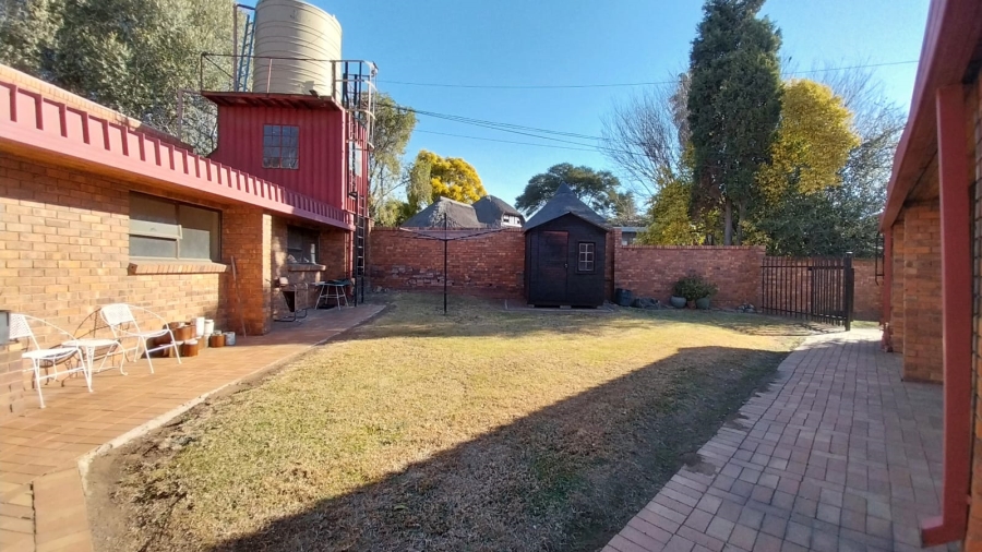 5 Bedroom Property for Sale in Trichardt Mpumalanga