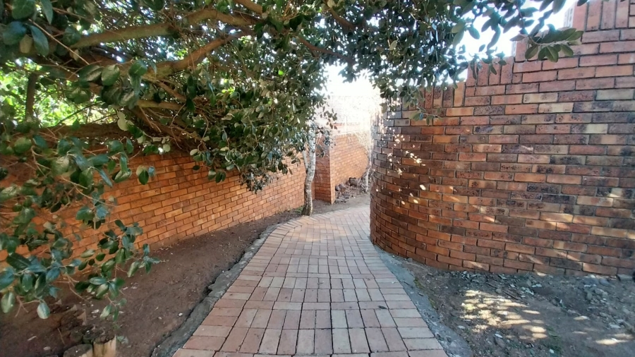 5 Bedroom Property for Sale in Trichardt Mpumalanga