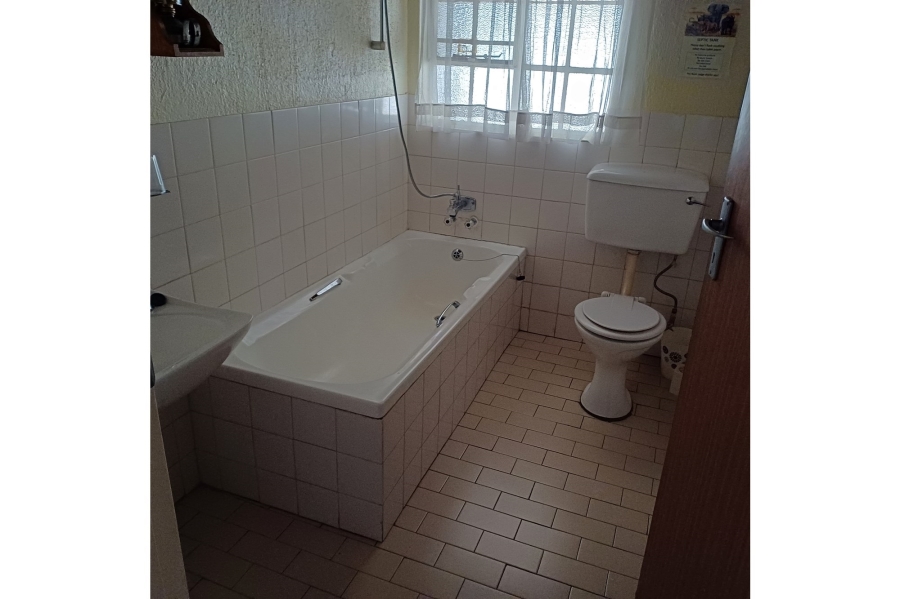 3 Bedroom Property for Sale in Marloth Park Mpumalanga