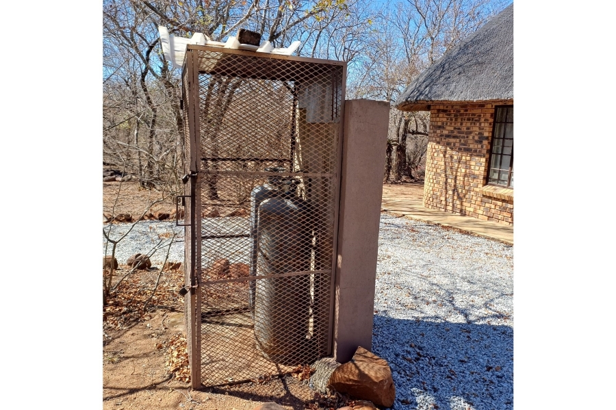 3 Bedroom Property for Sale in Marloth Park Mpumalanga