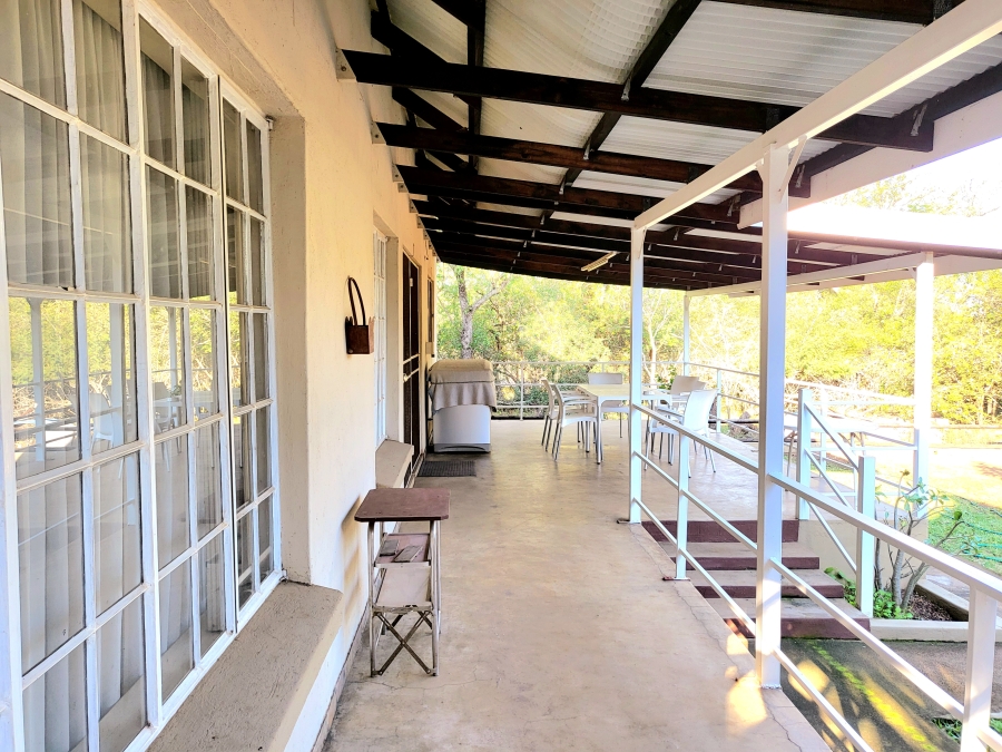 4 Bedroom Property for Sale in Marloth Park Mpumalanga