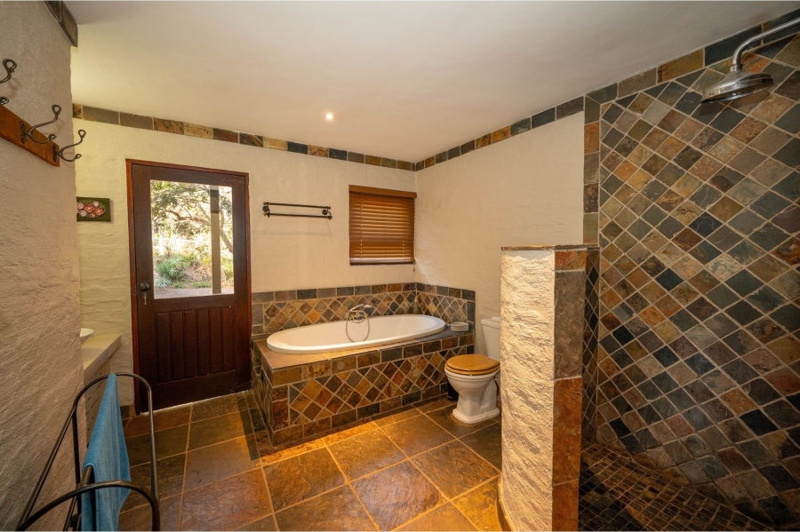 5 Bedroom Property for Sale in Sheffield Ridge Mpumalanga