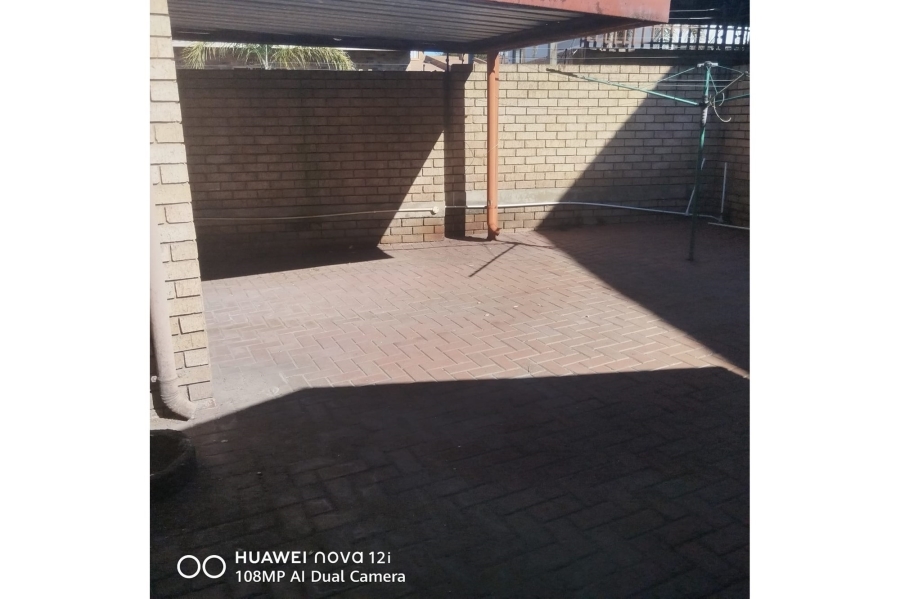 3 Bedroom Property for Sale in Reyno Ridge Mpumalanga