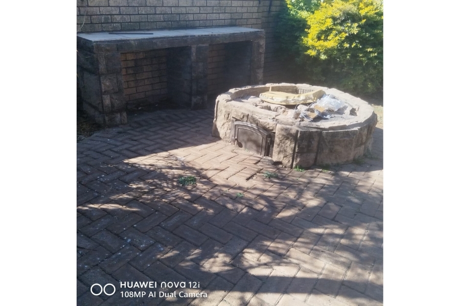 3 Bedroom Property for Sale in Reyno Ridge Mpumalanga