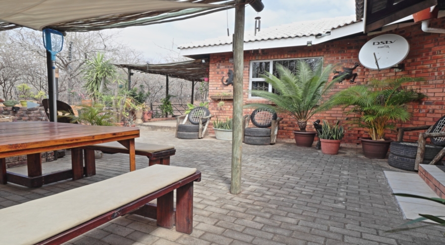 2 Bedroom Property for Sale in Marloth Park Mpumalanga