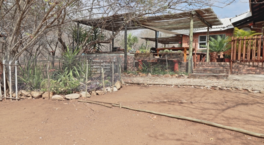 2 Bedroom Property for Sale in Marloth Park Mpumalanga
