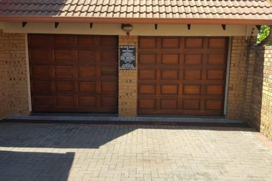 3 Bedroom Property for Sale in Die Heuwel Mpumalanga