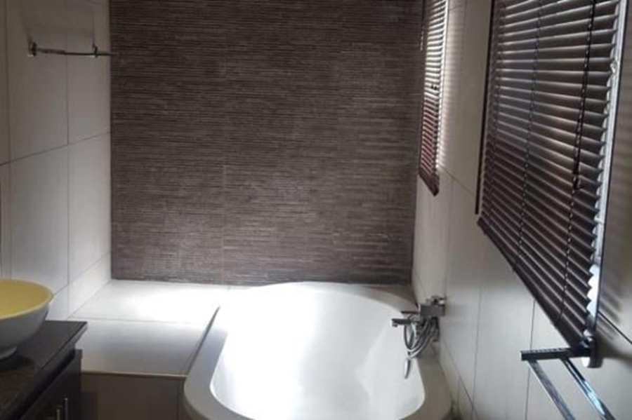 3 Bedroom Property for Sale in Die Heuwel Mpumalanga
