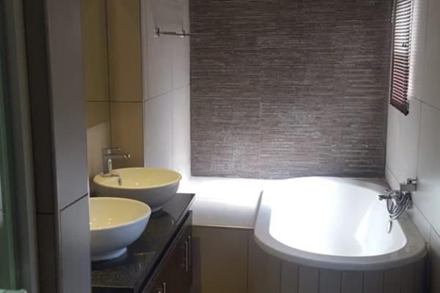 3 Bedroom Property for Sale in Die Heuwel Mpumalanga