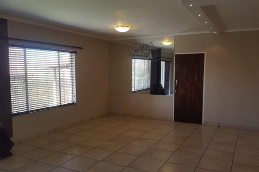 3 Bedroom Property for Sale in Die Heuwel Mpumalanga