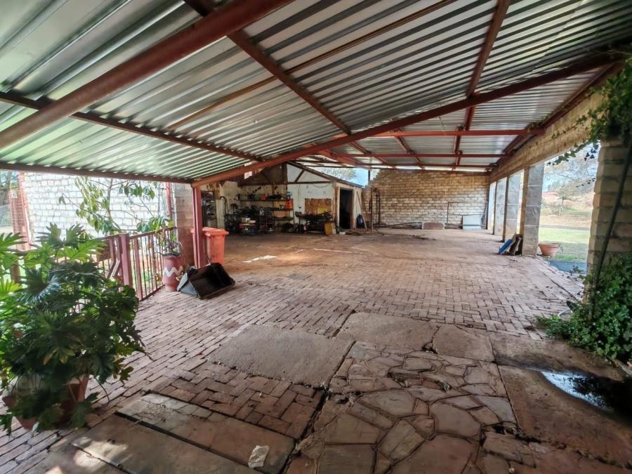 9 Bedroom Property for Sale in eMakhazeni B Mpumalanga