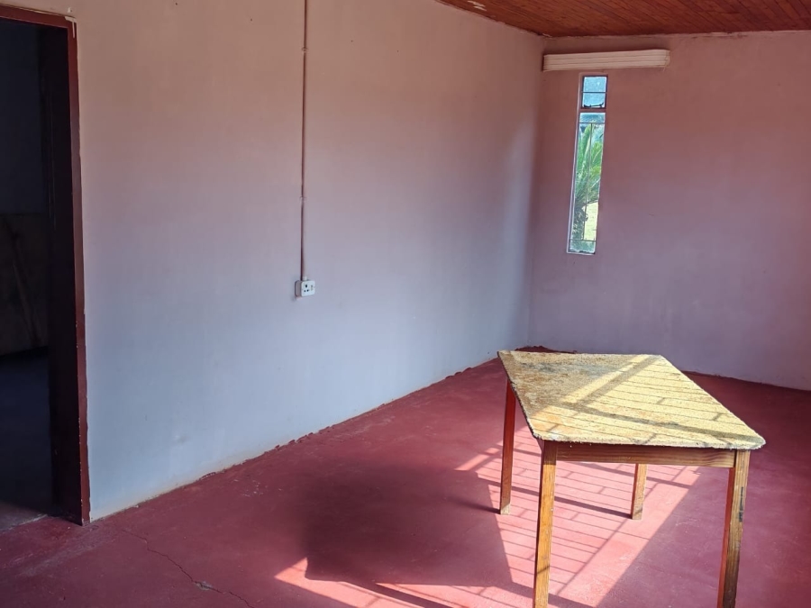 9 Bedroom Property for Sale in eMakhazeni B Mpumalanga