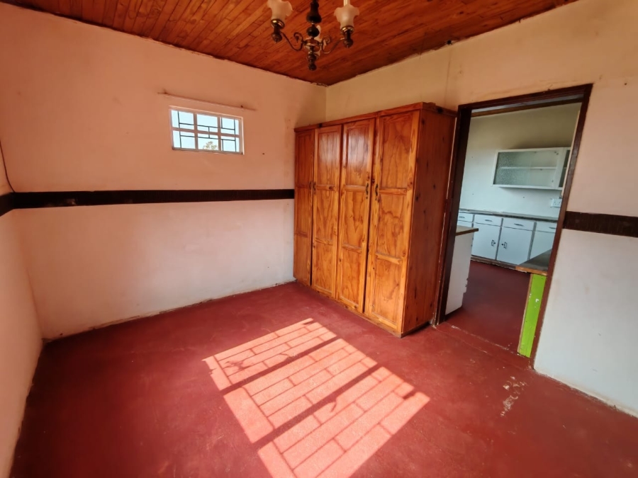 9 Bedroom Property for Sale in eMakhazeni B Mpumalanga