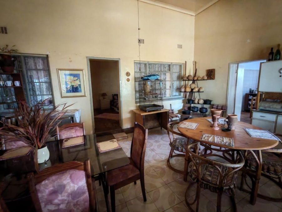 9 Bedroom Property for Sale in eMakhazeni B Mpumalanga
