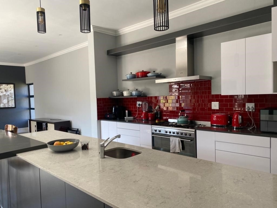 4 Bedroom Property for Sale in White River Estates Mpumalanga