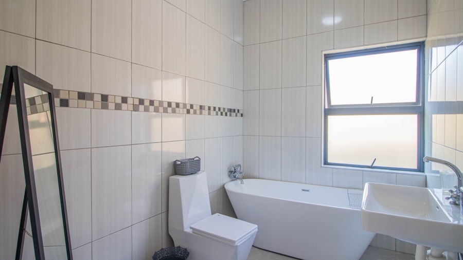 4 Bedroom Property for Sale in White River Estates Mpumalanga