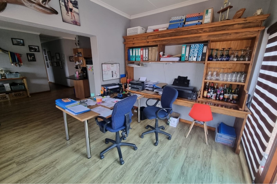 3 Bedroom Property for Sale in Nelspruit Ext 14 Mpumalanga