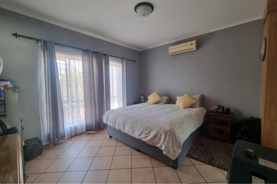 3 Bedroom Property for Sale in Nelspruit Ext 14 Mpumalanga