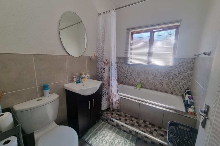 3 Bedroom Property for Sale in Nelspruit Ext 14 Mpumalanga
