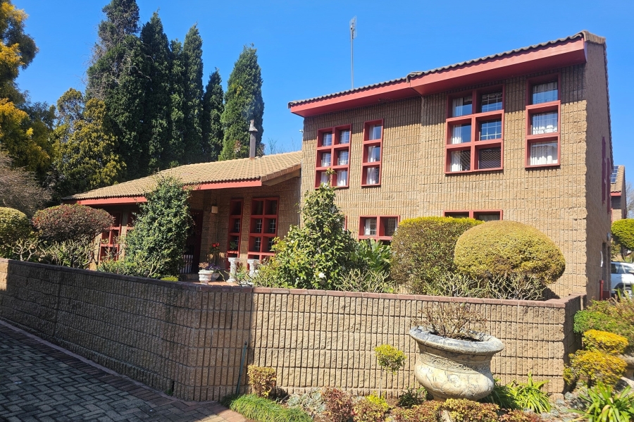 4 Bedroom Property for Sale in Clubville Mpumalanga
