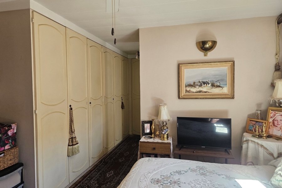 4 Bedroom Property for Sale in Clubville Mpumalanga