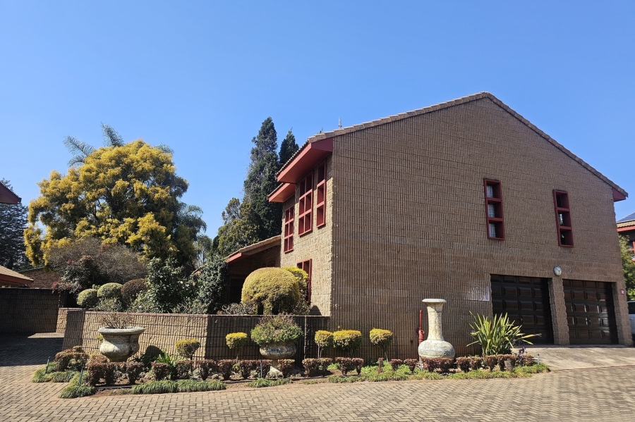 4 Bedroom Property for Sale in Clubville Mpumalanga