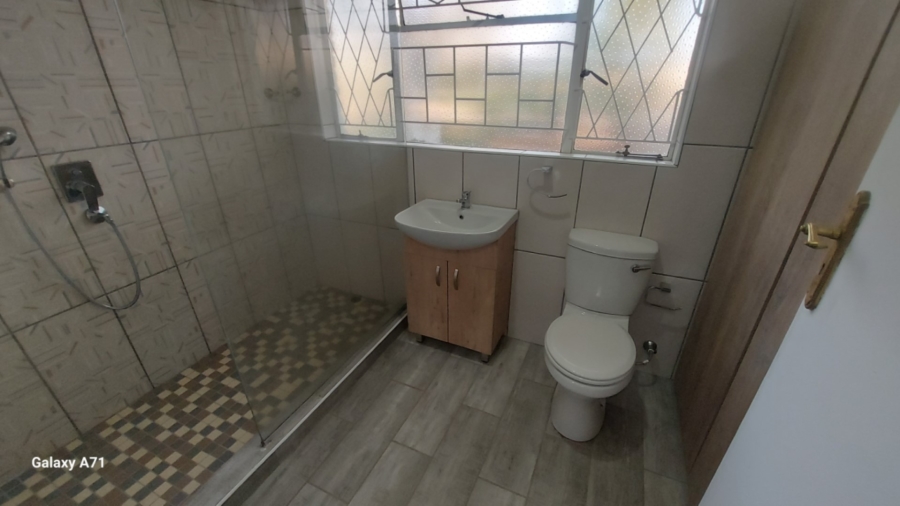 To Let 1 Bedroom Property for Rent in White River Mpumalanga