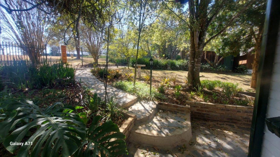 To Let 1 Bedroom Property for Rent in White River Mpumalanga