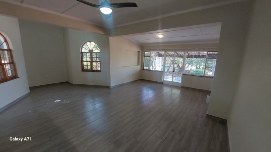 To Let 1 Bedroom Property for Rent in White River Mpumalanga