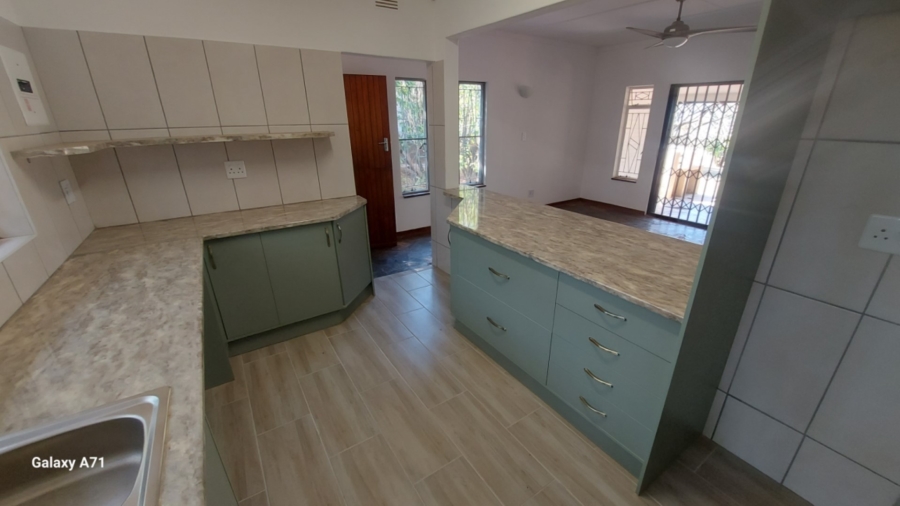 To Let 1 Bedroom Property for Rent in White River Mpumalanga