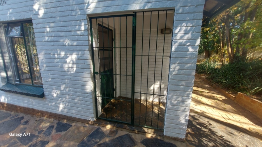 To Let 1 Bedroom Property for Rent in White River Mpumalanga
