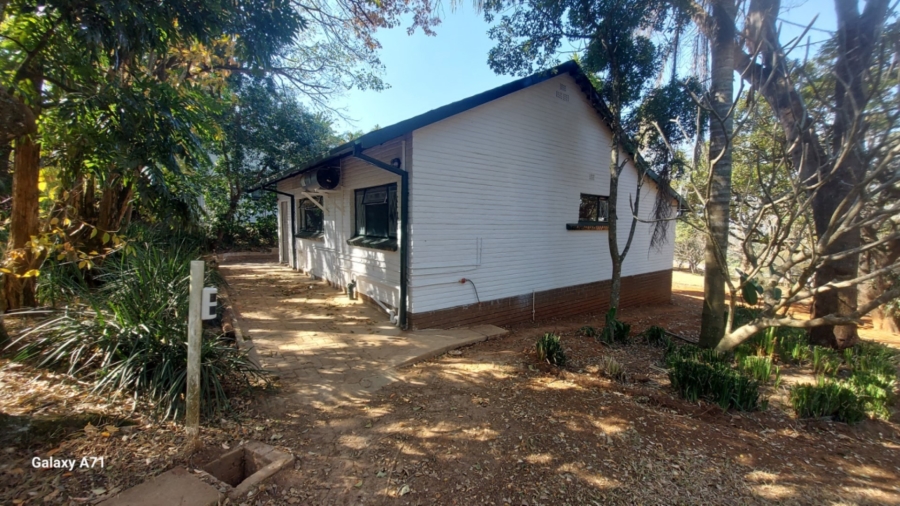 To Let 1 Bedroom Property for Rent in White River Mpumalanga