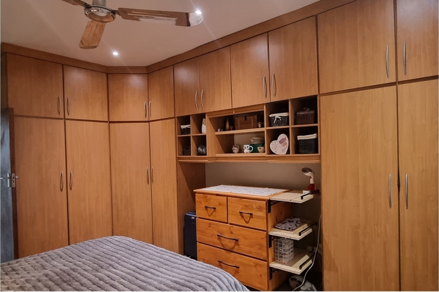 3 Bedroom Property for Sale in Nelspruit Ext 5 Mpumalanga