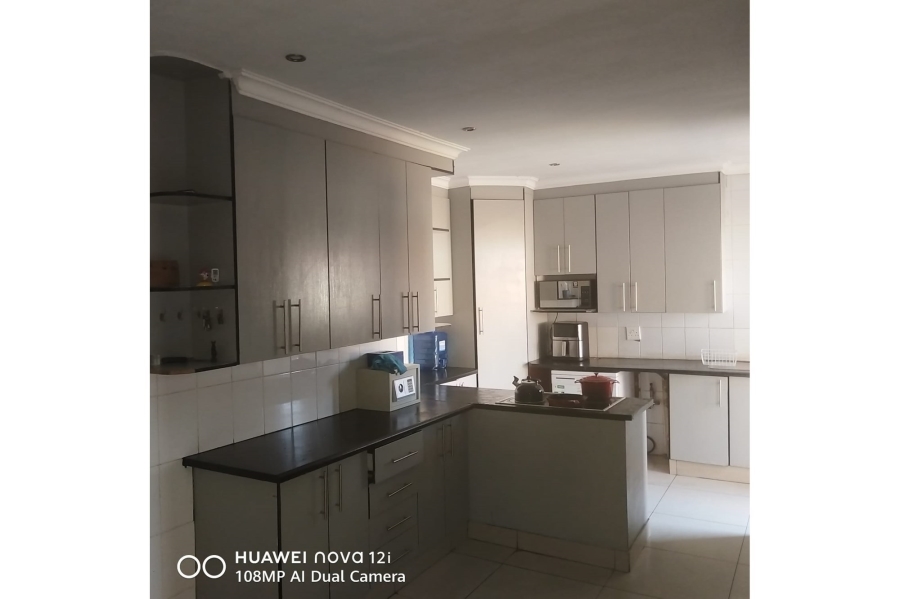 3 Bedroom Property for Sale in Die Heuwel Mpumalanga