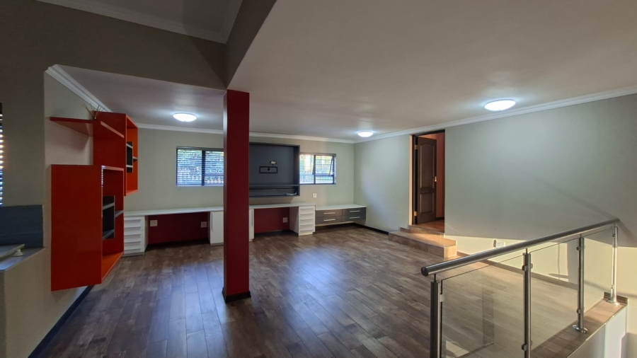 To Let 5 Bedroom Property for Rent in Steiltes Mpumalanga