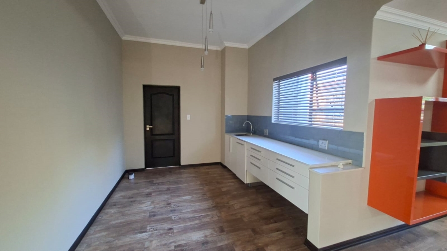 To Let 5 Bedroom Property for Rent in Steiltes Mpumalanga