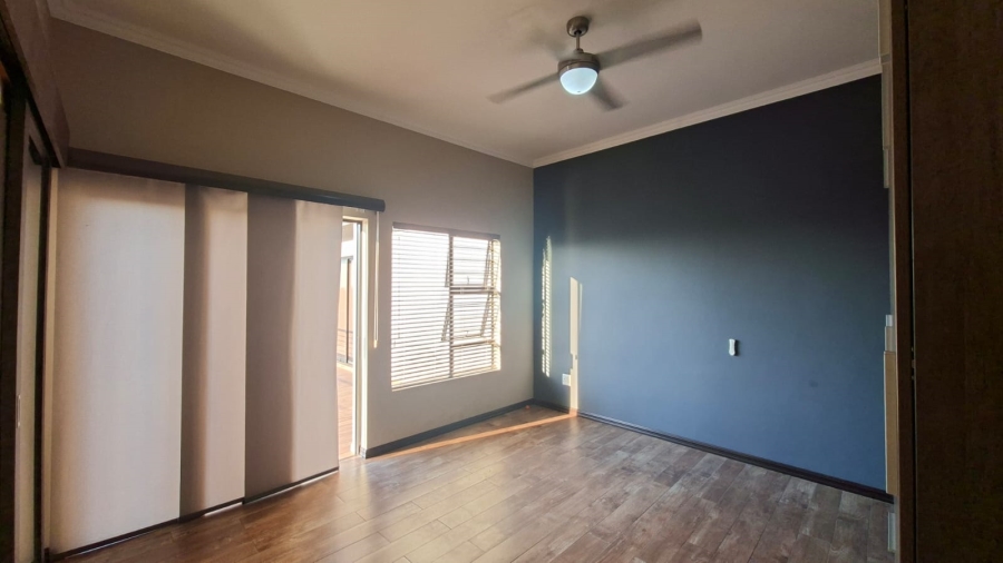 To Let 5 Bedroom Property for Rent in Steiltes Mpumalanga