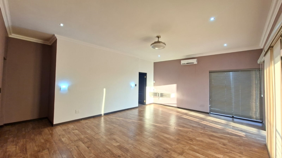 To Let 5 Bedroom Property for Rent in Steiltes Mpumalanga