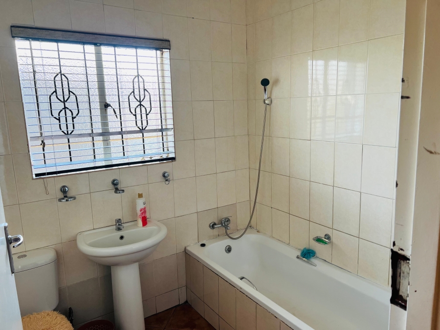 3 Bedroom Property for Sale in Witbank Ext 41 Mpumalanga