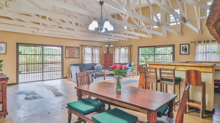 6 Bedroom Property for Sale in White River Estates Mpumalanga