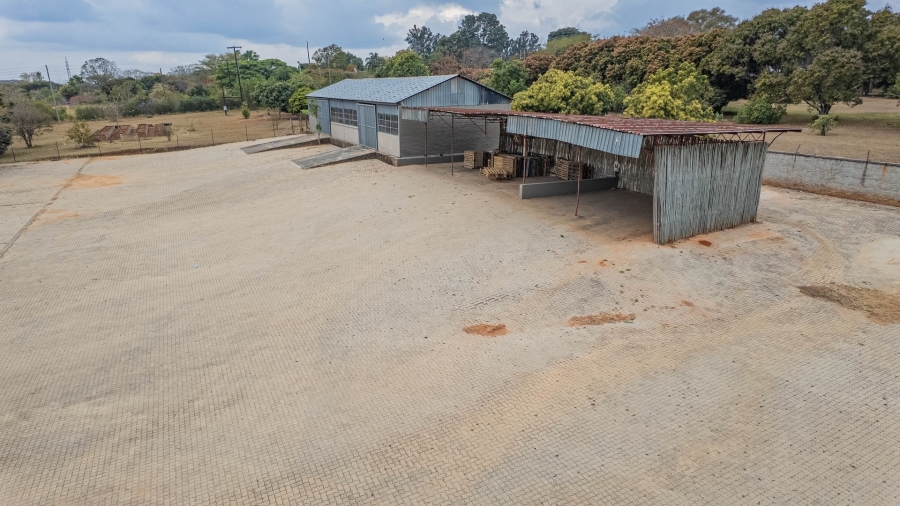 6 Bedroom Property for Sale in White River Estates Mpumalanga