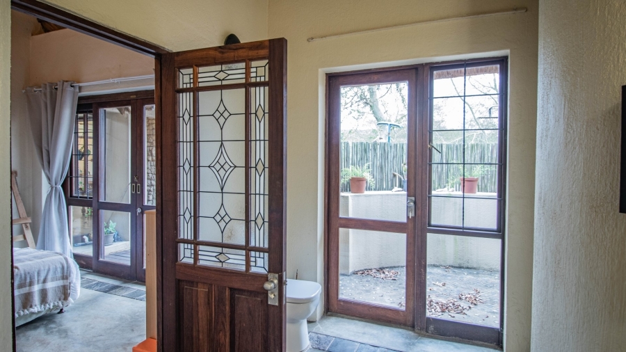 6 Bedroom Property for Sale in White River Estates Mpumalanga