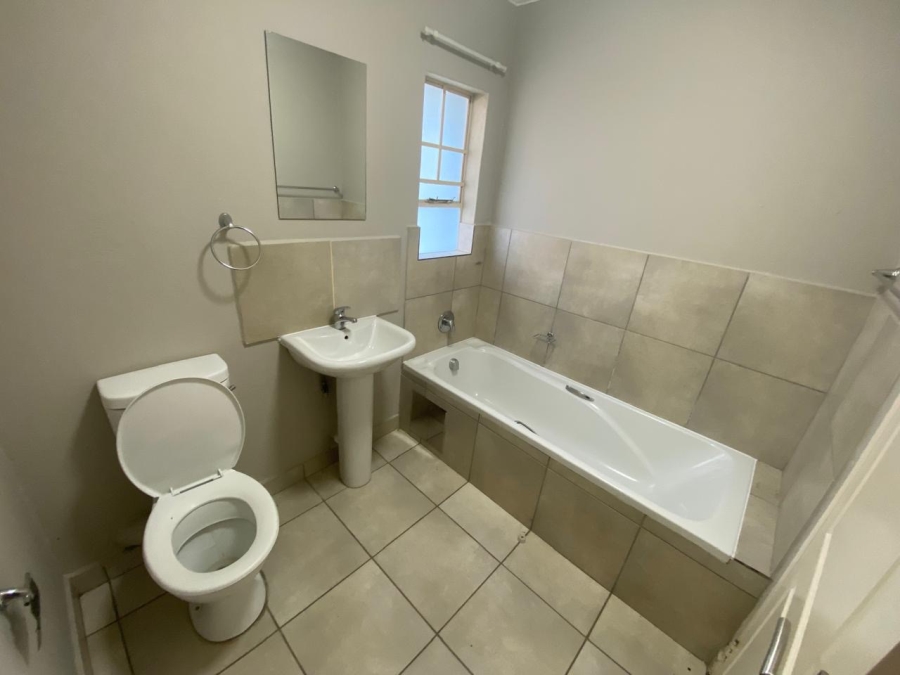 To Let 3 Bedroom Property for Rent in Karino Mpumalanga