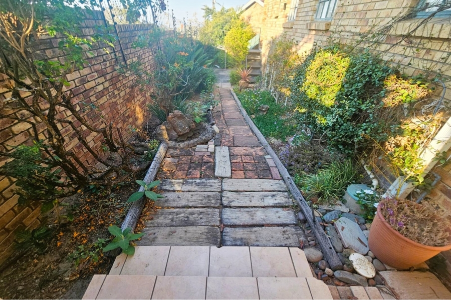 3 Bedroom Property for Sale in West Acres Mpumalanga