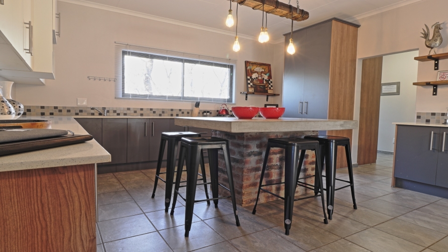 3 Bedroom Property for Sale in Marloth Park Mpumalanga