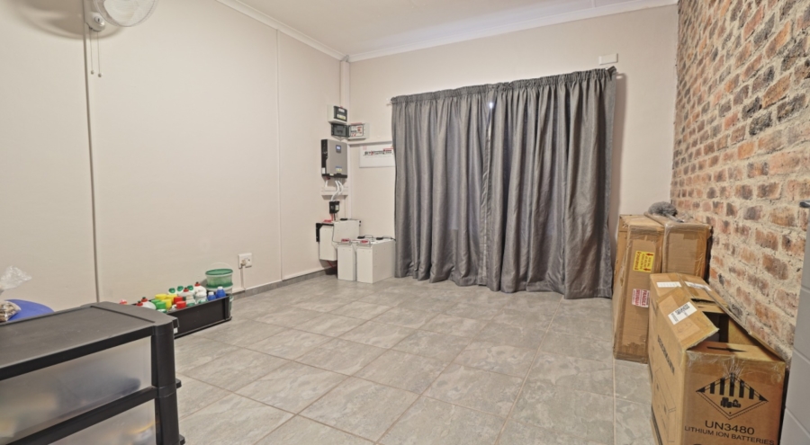 3 Bedroom Property for Sale in Marloth Park Mpumalanga