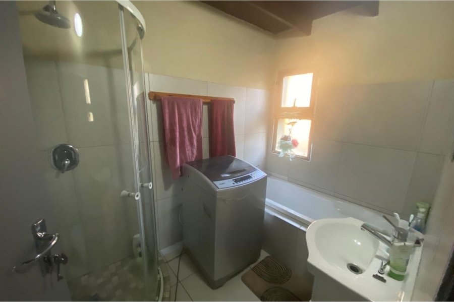 To Let 3 Bedroom Property for Rent in West Acres Mpumalanga