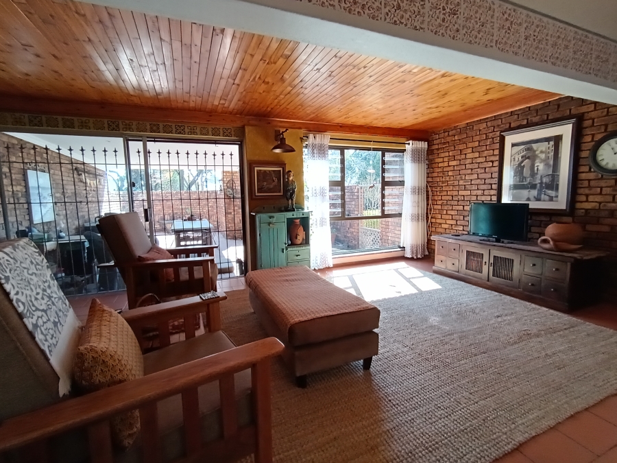 3 Bedroom Property for Sale in Suidheuwel Mpumalanga
