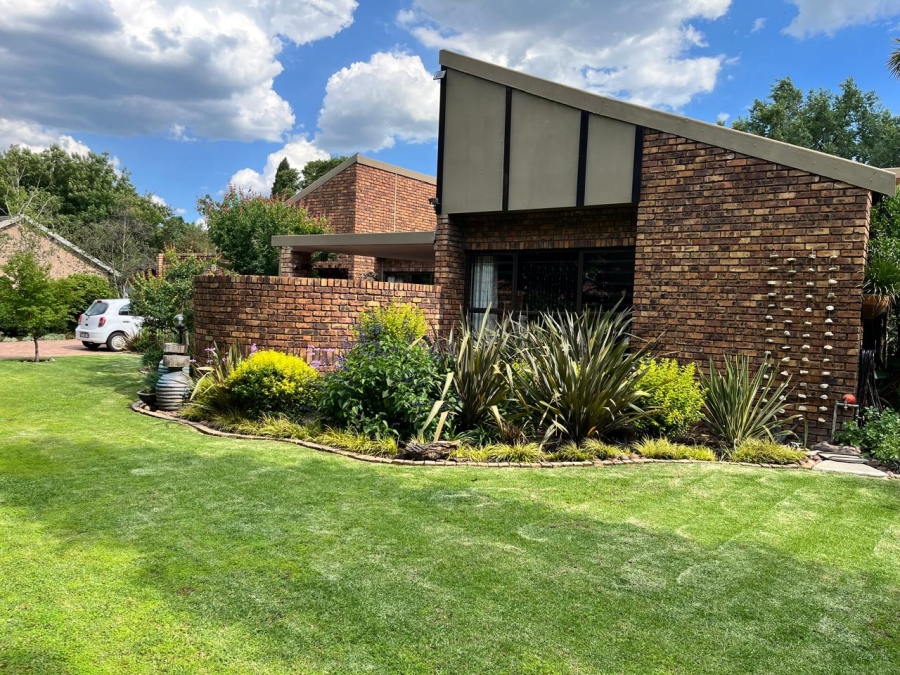 3 Bedroom Property for Sale in Suidheuwel Mpumalanga